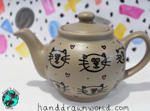 Hand Drawn cats design teapot, small teapot, large teapot, wedding gifts, Anniversary gift