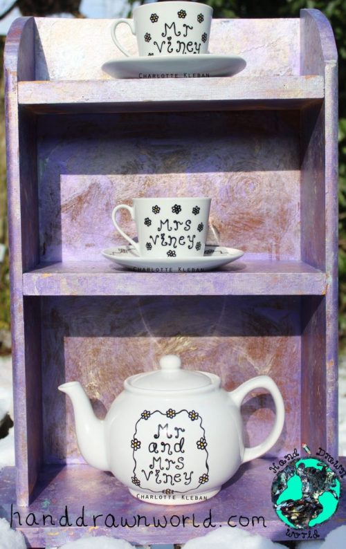 Hand Drawn Daisy Chain design teapot gift set from Charlotte Kleban & Hand Drawn World. Lovely idea for a gift for a lovely couple